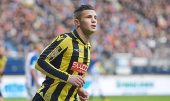 夏窗尾声的 夏窗尾声的